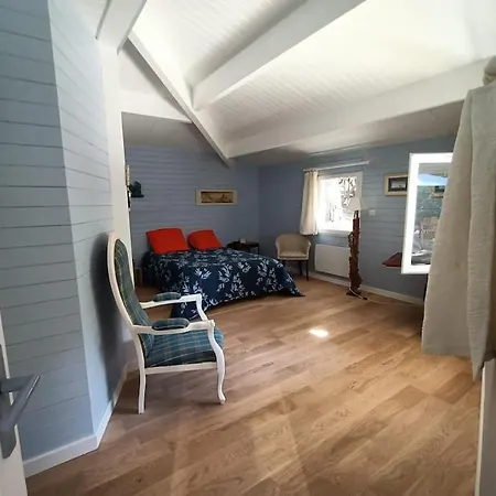Nantucket Villa *
